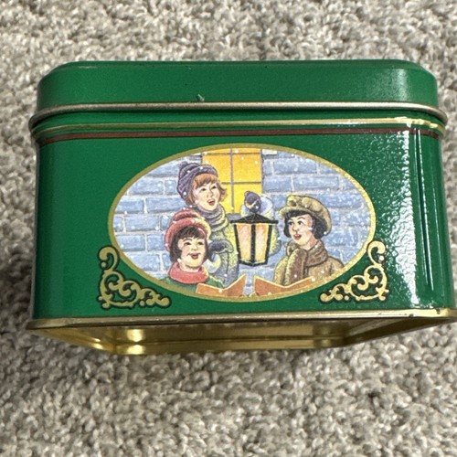 1995 Hershey Holiday Classics Series Tin Canister #8 Cocoa House Embossed Lid - Bild 4 von 5