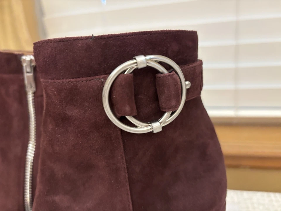 Calvin Klein Boots Burgundy Suede Heel Boots Women’s Size 6.5 - Image 3 of 4