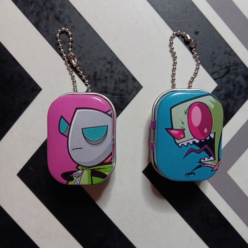Lot Of 2 Invader Zim Nickelodeon Mini Tins W/ Stickers Gir Approx 1.5" Capsule 
