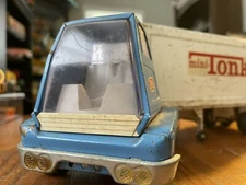 Vintage 60's Tonka Mini Tonka Semi And Trailer  (1466)