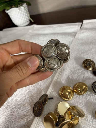 Vintage Sewing Buttons LARGE Mixed Lot RARE Bundle - Picture 5 of 12