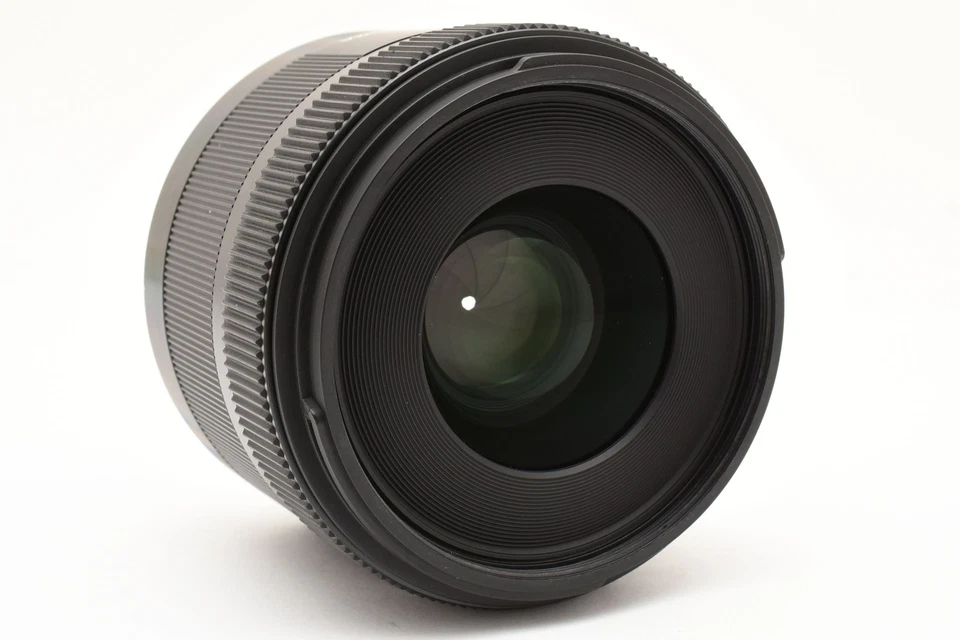 Sigma DC 30mm F/1.4 Art HSM Lens For Pentax K From Japan [Exc+++] #2470369A - Image 4 of 4