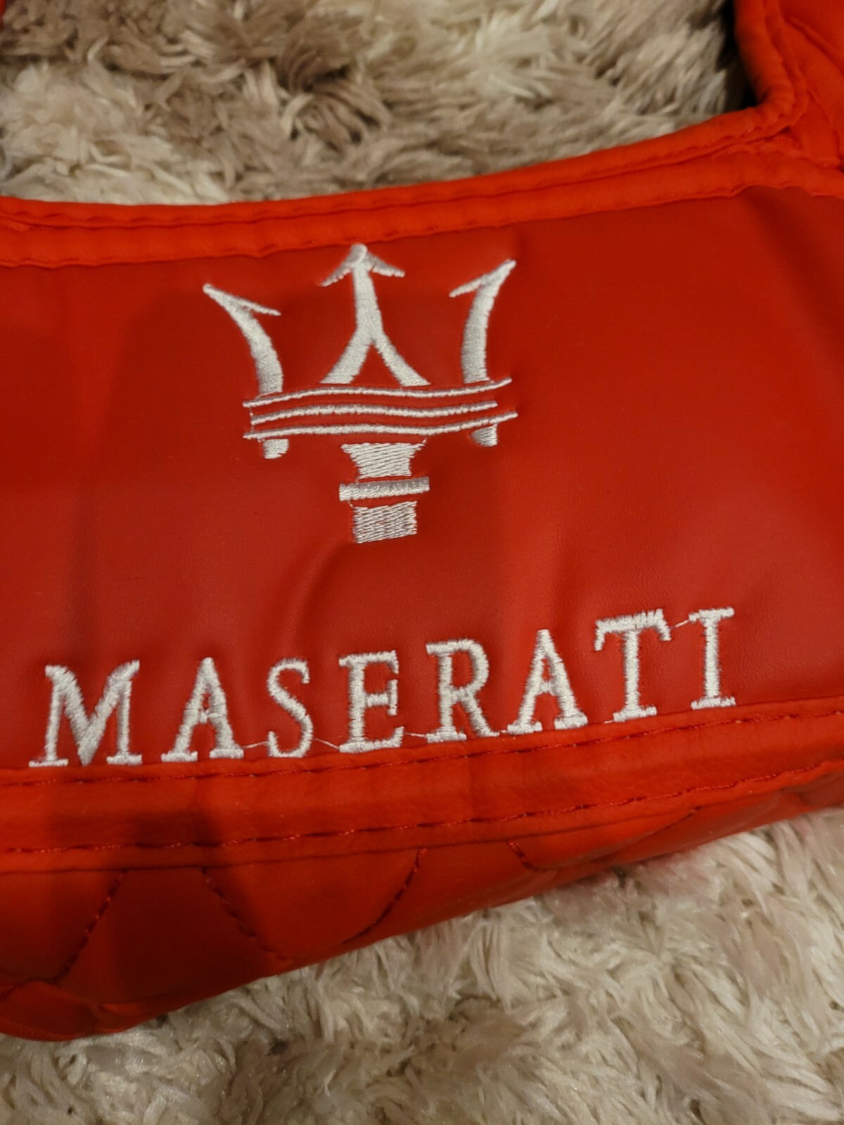 For Maserati Embroidered Car Seat Cover Second Row Back  Rear Chair Cover Red