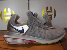 nike shox gravity silver