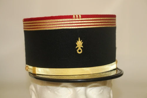 ORIGINAL ISSUE FRENCH FOREIGN LEGION COMMANDANT RANK KEPI CURRENT SIZE 60