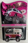 2020 Hot Wheels RLC PINK VOLKSWAGEN T1 ROCKSTER Redline Club Exclusive + Protect
