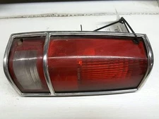 82 83 84 85 86 87 88 89 90 91 92 93 S10 PICKUP L. TAIL LIGHT W/TRIM CHROME 33571