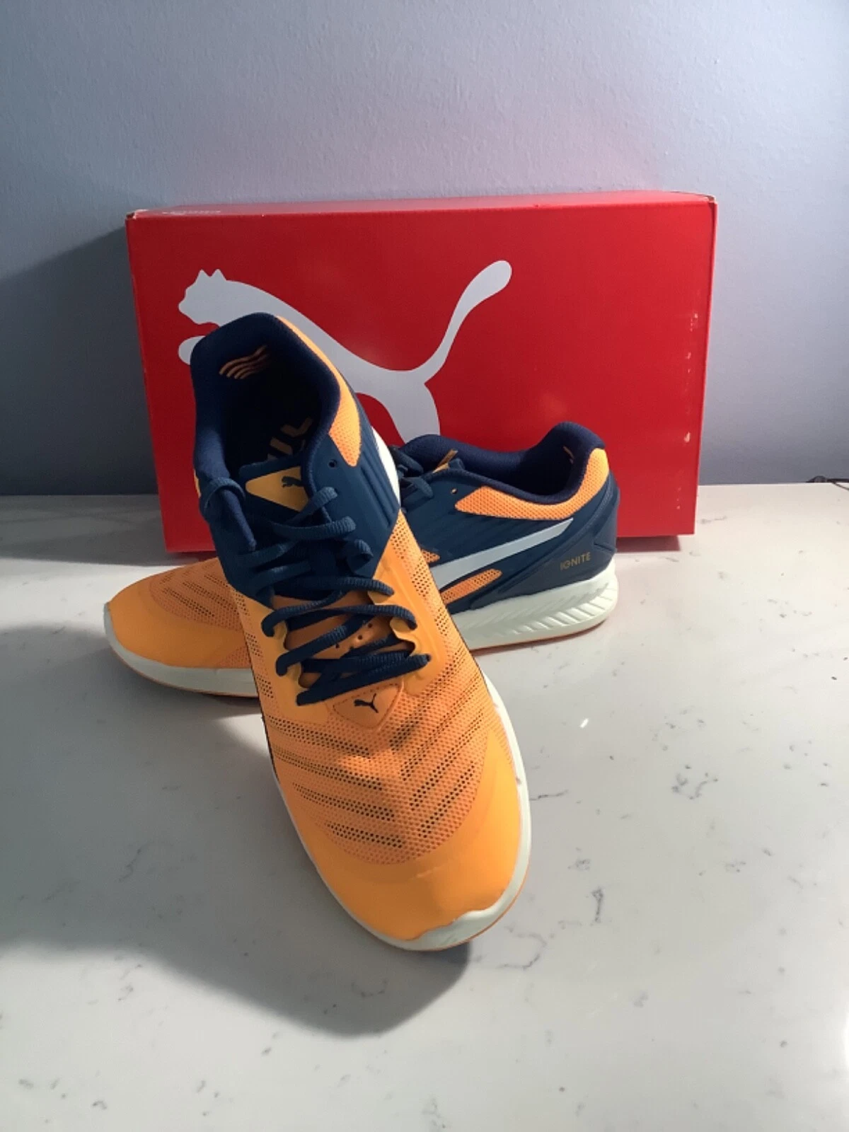 NUOVE SCATOLE SCARPE DA UOMO AUTENTICHE PUMA IGNITE V2 ARANCIONE POP TEAL ARGENTO (9 5) senza prezzo di riserva