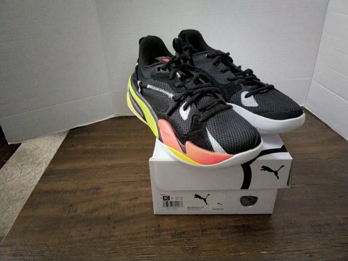 Puma black hotsell nrgy red