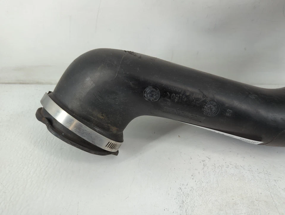 Chevrolet Cavalier 2004 filtro de aire conducto de admisión manguera tubo VY2C8 Foto 2 de 4