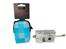 Nikon COOLPIX L10 5MP Digital Camera with 3x Optical Zoom & 1GB Card, Bundle