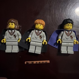 LEGO Harry Potter: Forbidden Corridor (4706) Complete W/ Mini Figs & Manual! 🔥