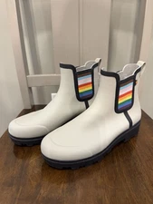 Bogs Taupe / White -  Holly Chelsea boots 9, Rainbow / Pride Boots