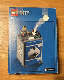 LEGO City Police 40110 Coin Bank 2014 Pre Owned