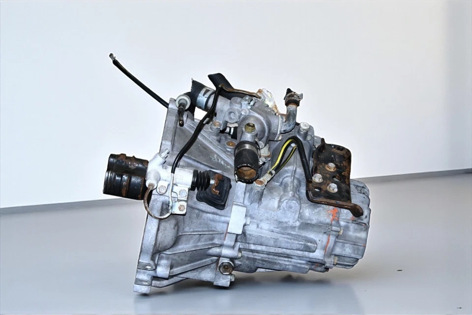 Transmisión manual de 5 velocidades JDM Toyota 4AGE Blacktop 20 válvulas AE111 Levin tracción delantera Foto 3 de 4