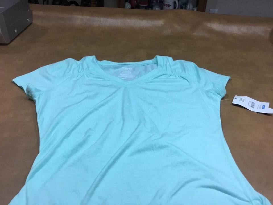 Camisa de manga corta Danskin Now para niños talla pequeña verde azulado Foto 4 de 4