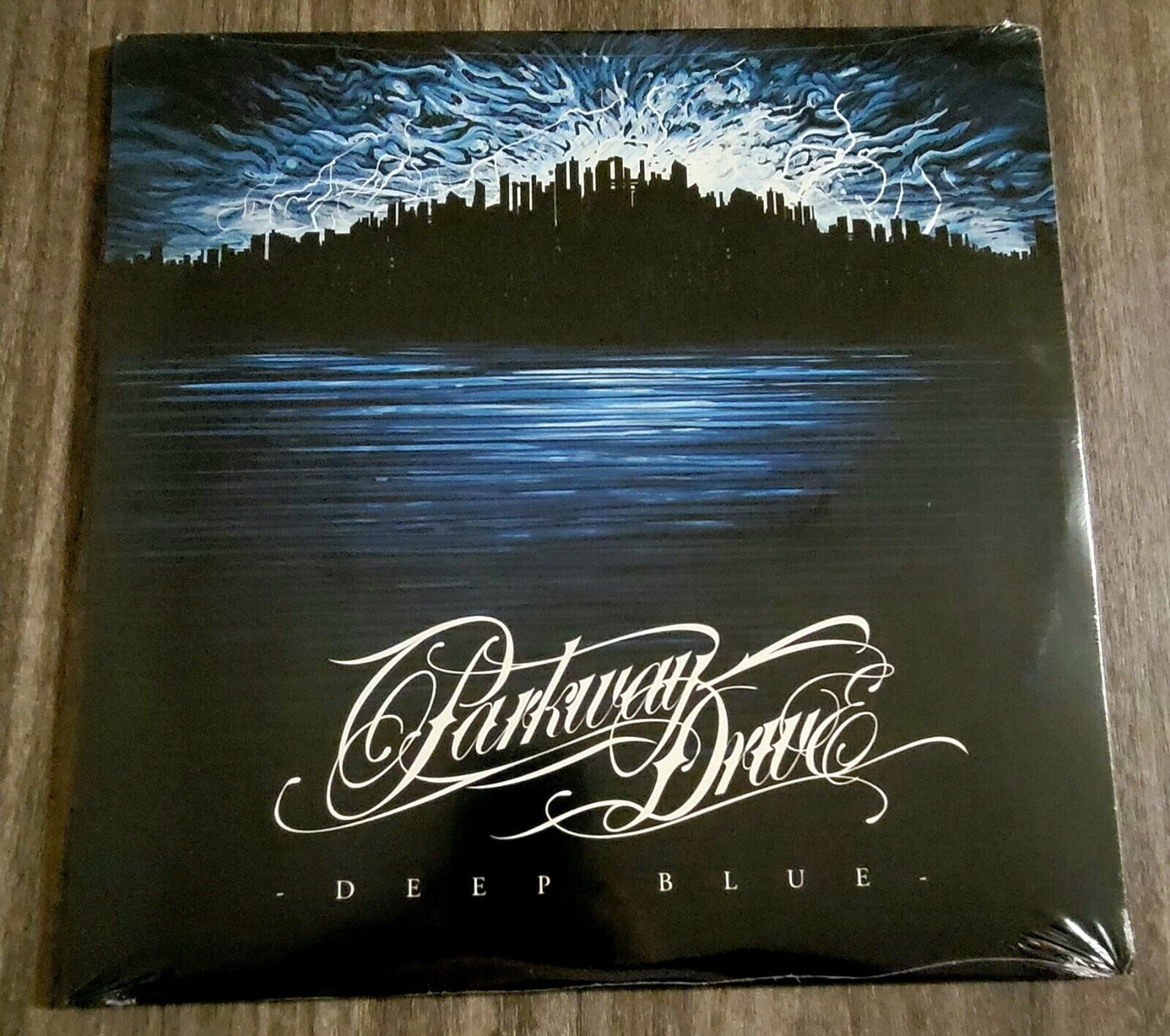 Parkway Drive Deep Blue Vinyl Lp New and Sealed free shipping Obfite nowe prace