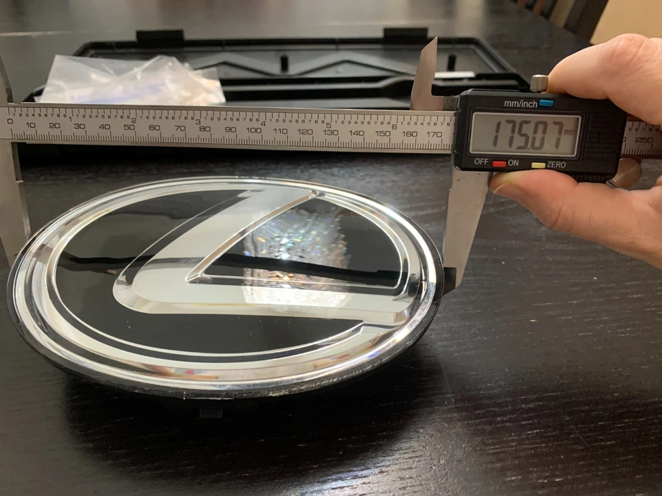 Front Grille Emblem for Lexus LX570 2012-2021 GX460 2013-2018 Logo Badge - image 2 of 2