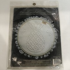 Hoop-d-loop candlewicking kit Valiant crafts REH 4103 Pineapple gift new