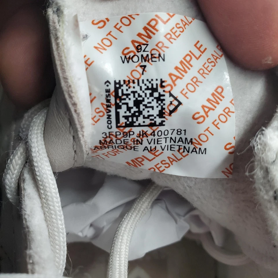 Converse One Star Shoes Womens Size 7 Beige Leather Fleece Lined Low Top - Image 3 of 4