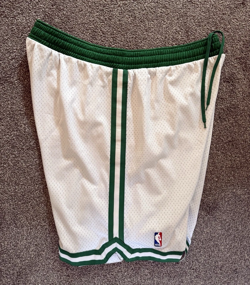 Adidas NBA Boston Celtics White Swingman XXL Shorts - Image 3 of 4