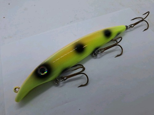 8" Fat A.Z. Raptor Chart Org Black Dot Jerkbait Crankbait Musky Lure