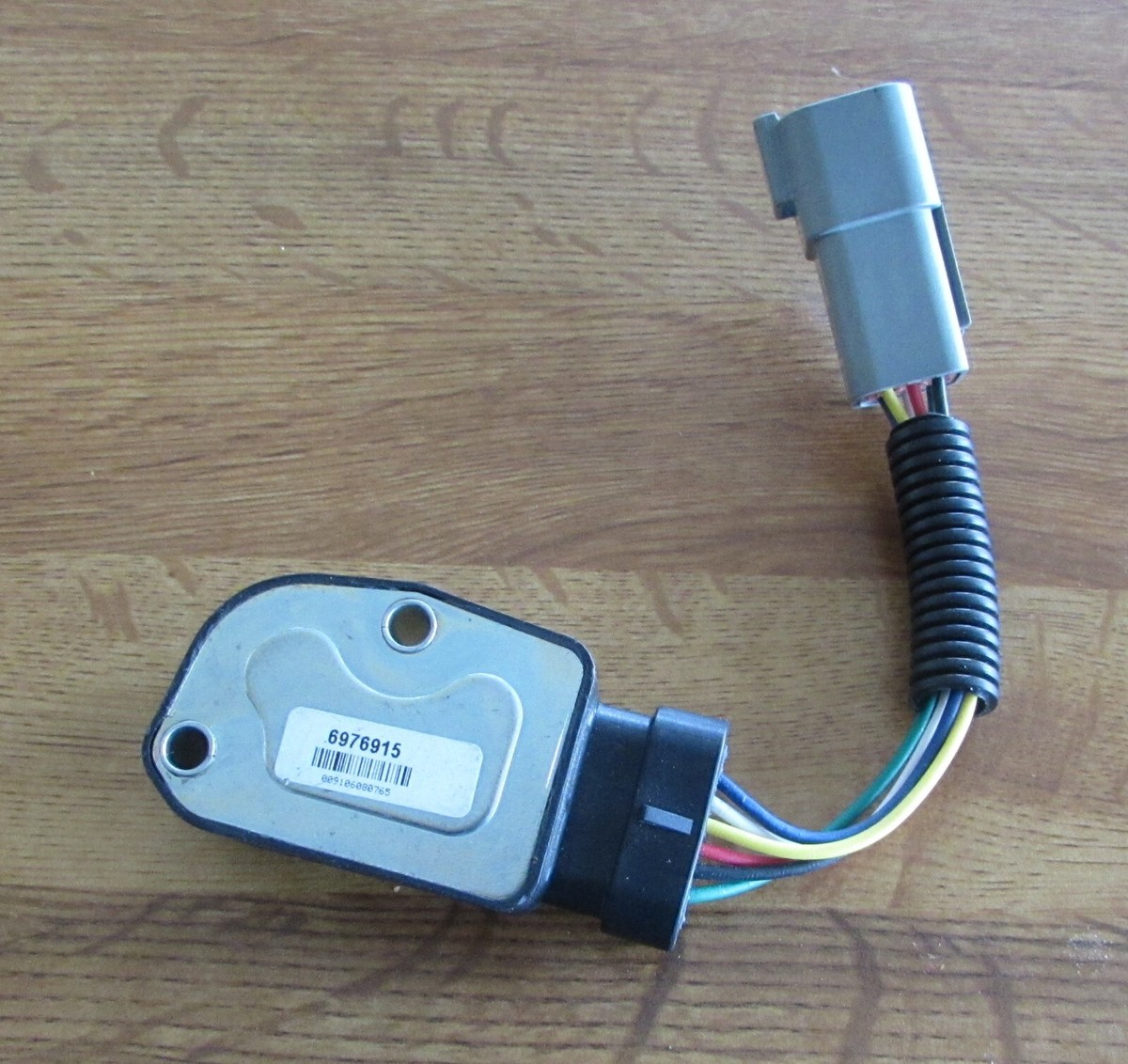 Case /New Holland - Foot Throttle Non-Contact Sensor 6976915 | eBay