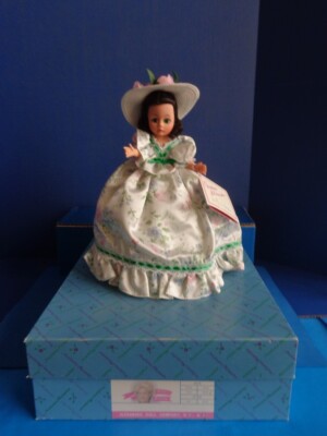 MAD ALEX SCARLETT O'HARA CISSETTE DOLL- FLOWERED DRESS- GWTW SCARLETT SERIES