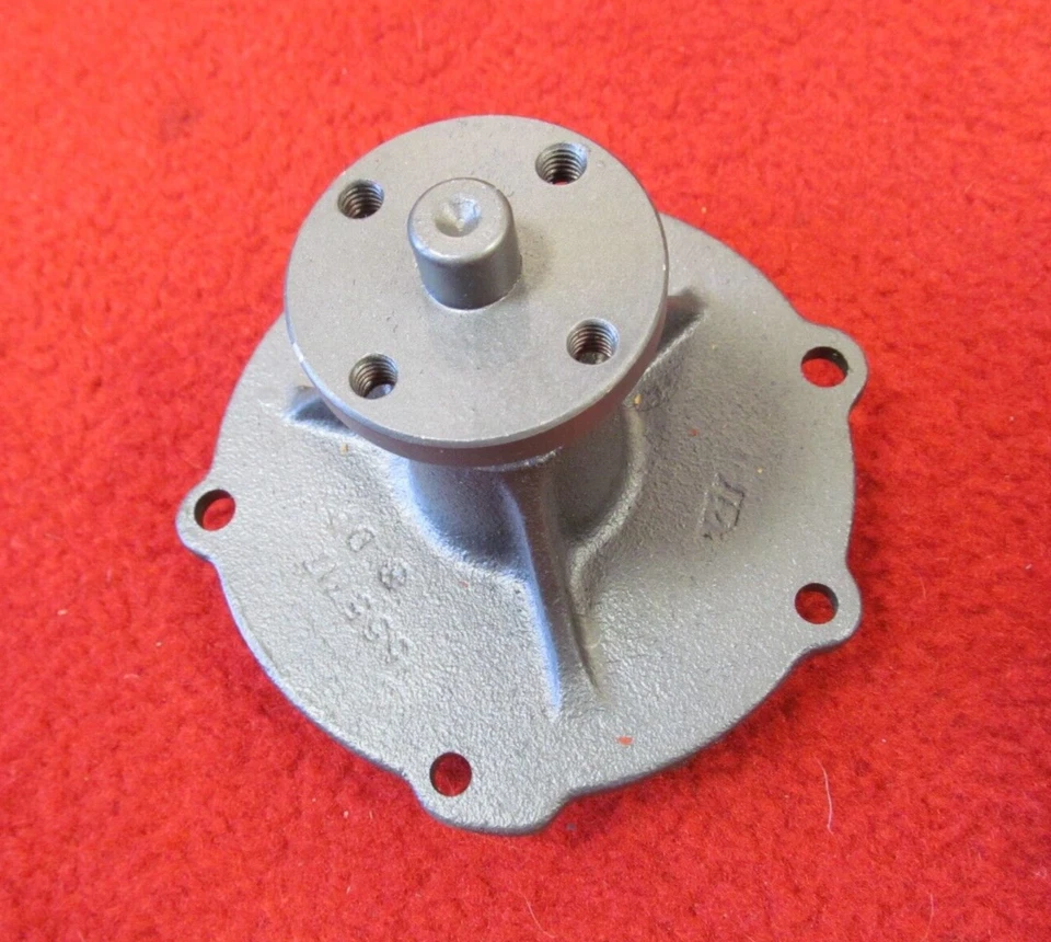1949-1962 Oldsmobile 88 98 Starfire NOS GM V8 NON AC Water Pump # 555717 382690 - Image 3 of 4