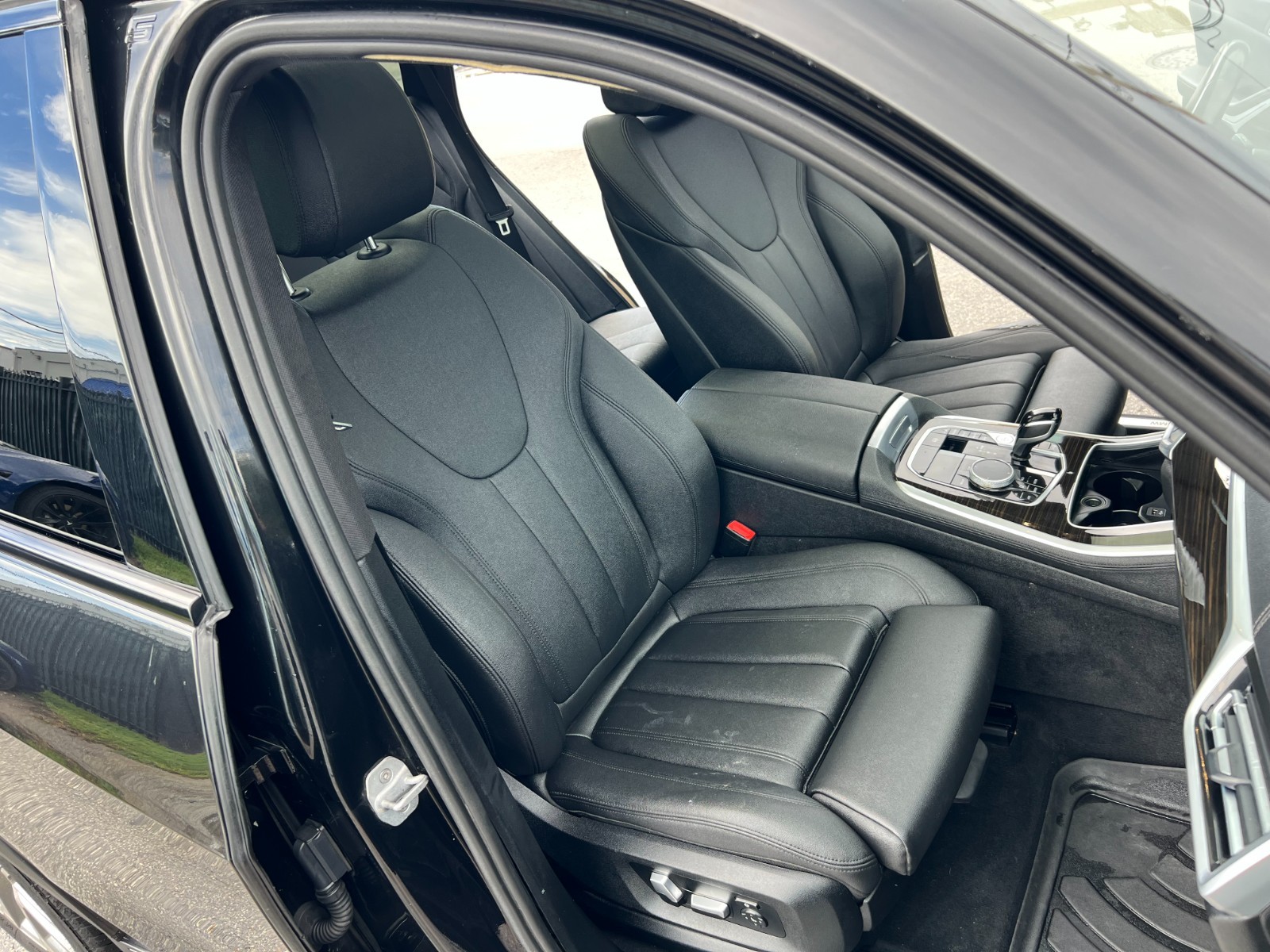 BMW X5 - Image 21