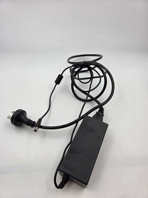 AC/DC Adapter 12V 5A POWER-TEK Model SW60-12005000-W SW60-12005000-WF2 