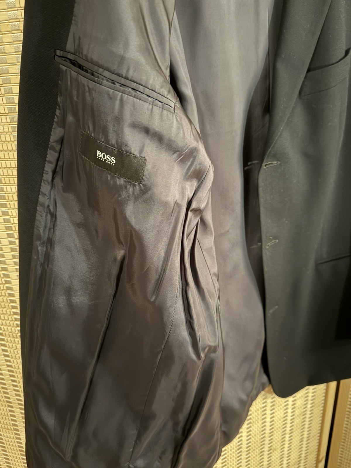 Hugo Boss Mens 3 Button Black Blazer/Jacket-42L -100% Black Virgin Wool- NWOT thumbnail 3