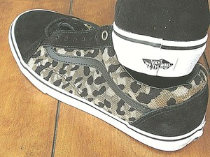 vans shoes size 10
