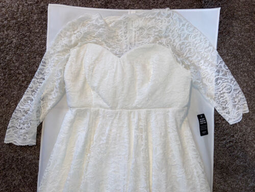 Torrid Ivory Lace Tea-Length Wedding Dress ~ Size 14 NWT Item # 11571098 - Picture 3 of 15