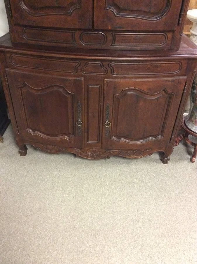 Gabinete de buffet o cabaña francés de campo vintage Foto 4 de 4