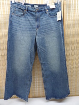 NWT Women's Universal Thread Size 22 (44Wx32L) High-Rise Slim Hip Wide Leg Jeans