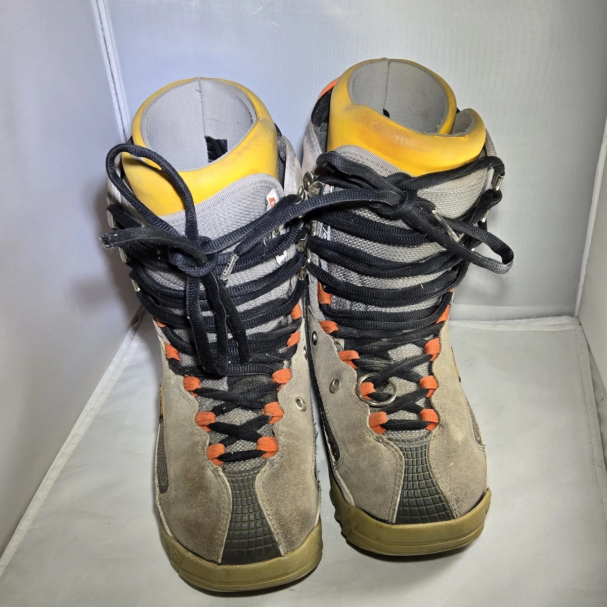 Burton Moto Snowboard Boots for sale | eBay