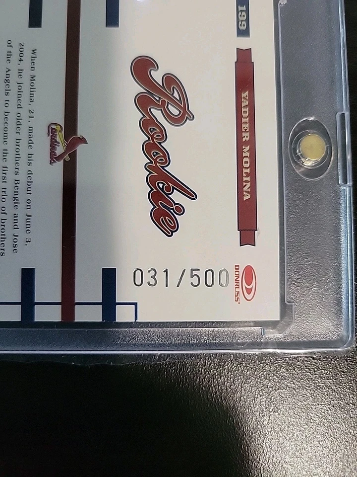 2004 Donruss World Series - Yadier Molina #199 /500 (AU, RC) - Imagem 4 de 4