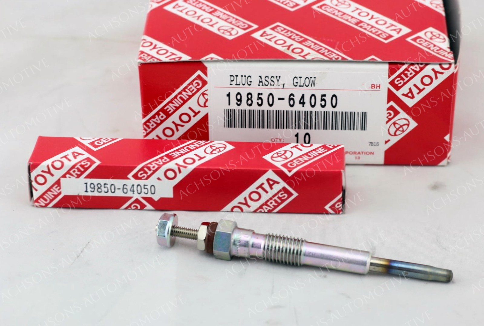 19850-64050 Toyota Genuine PLUG ASSY, GLOW NEW OEM 1985064050  Only 1 Pc 