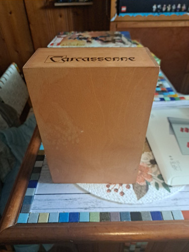 Carcassonne: The City In A Wooden Case by Klaus-Jürgen Wrede Complete Game - Picture 3 of 4