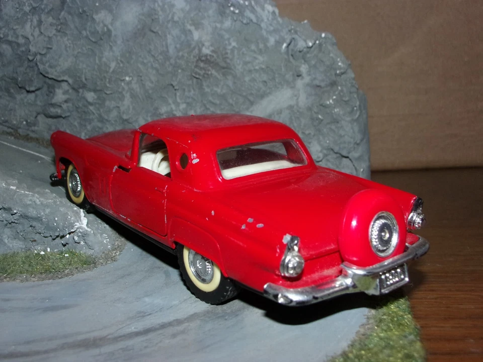 1:32 Majorette Ford Thunderbird 56 S voiture miniature auto coche model car - Photo 4/4
