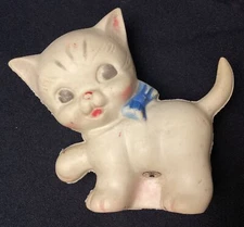 VINTAGE THE SUN RUBBER CO. SQUEAK CAT TOY BY RUTH E. NEWTON 50'S
