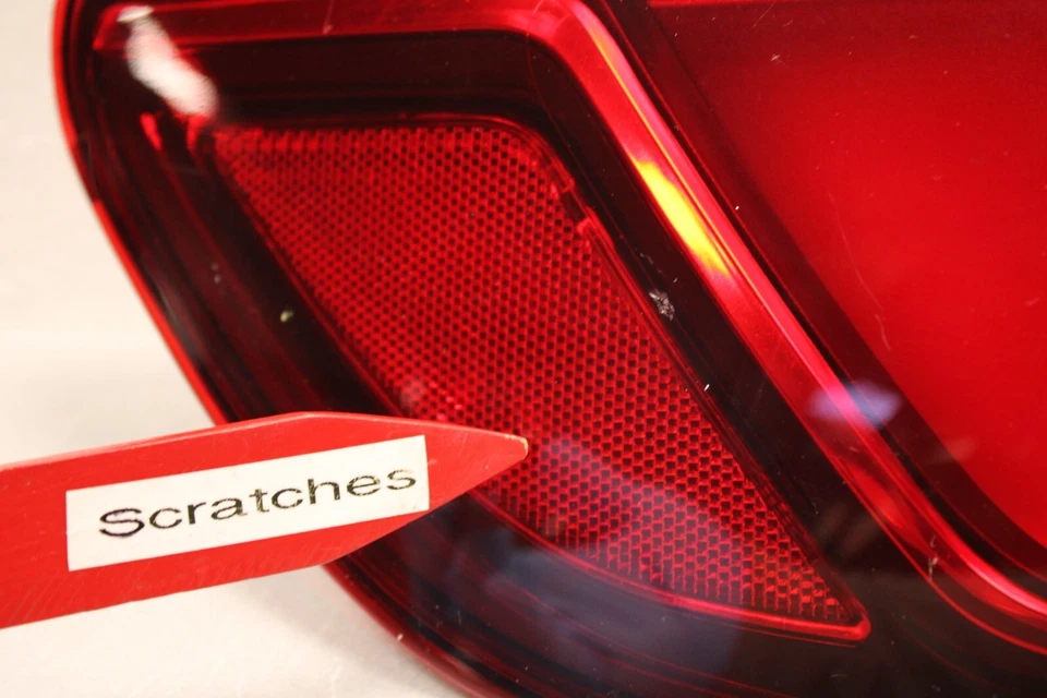 Luz trasera izquierda BMW X5 G05 2019 2020 2021 Foto 3 de 4