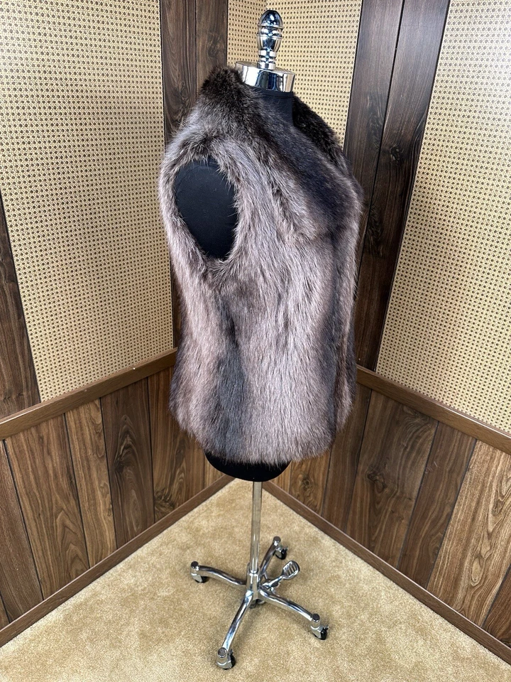 HERMOSO CHALECO CHAQUETA ABRIGO BADGLEY MISCHKA DISEÑADOR PIEL MAPACHE MEDIANO Foto 3 de 4