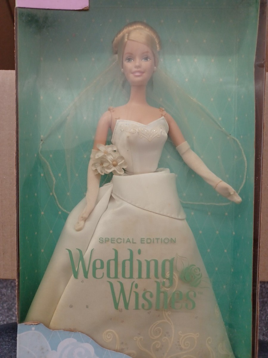 Barbie ロサンゼルス　3体セット【送料無料】 Barbie Doll House Playset, 3-Story Townhouse DAMAGED