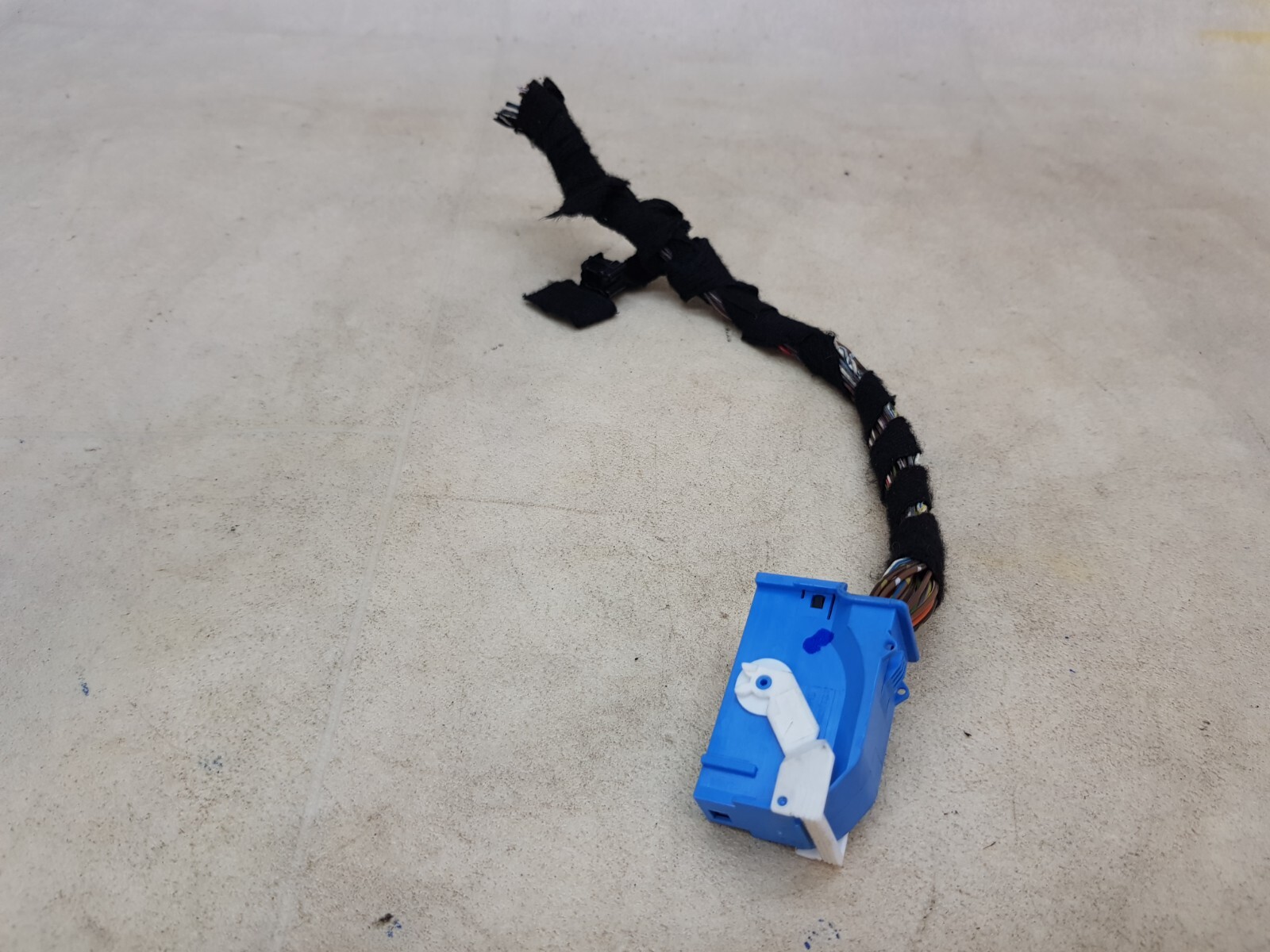 BMW 7 F01 F02 F03 F04 2013 Other wiring loom 6920072 YOU14056 for 