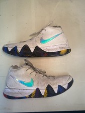 Preços baixos em Nike Kyrie 4 NCAA Tournament | eBay