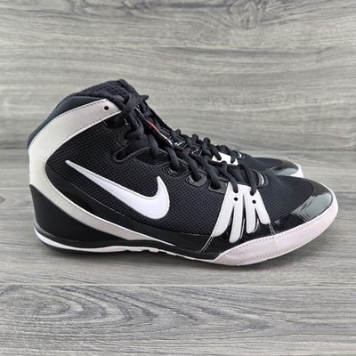 Nike Freek Size 10.5 Mens Black True White Wrestling Shoes