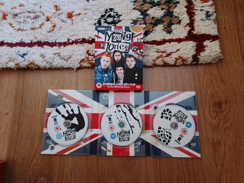 Vintage British comedy Complete Box Sets. X 14 Dvds Open All Hours,Young Ones . - Picture 5 of 6