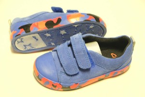 kids trainers size 8.5